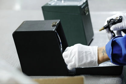 Cube Sofa – Noir Onyx