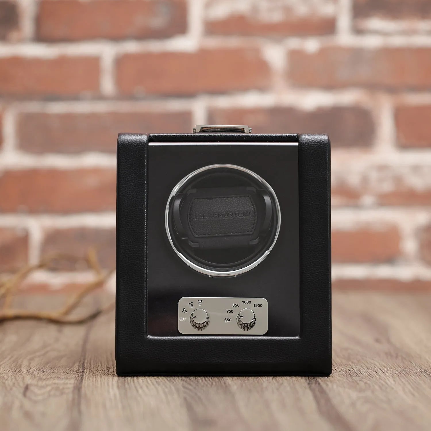 Cube Sofa – Noir Onyx