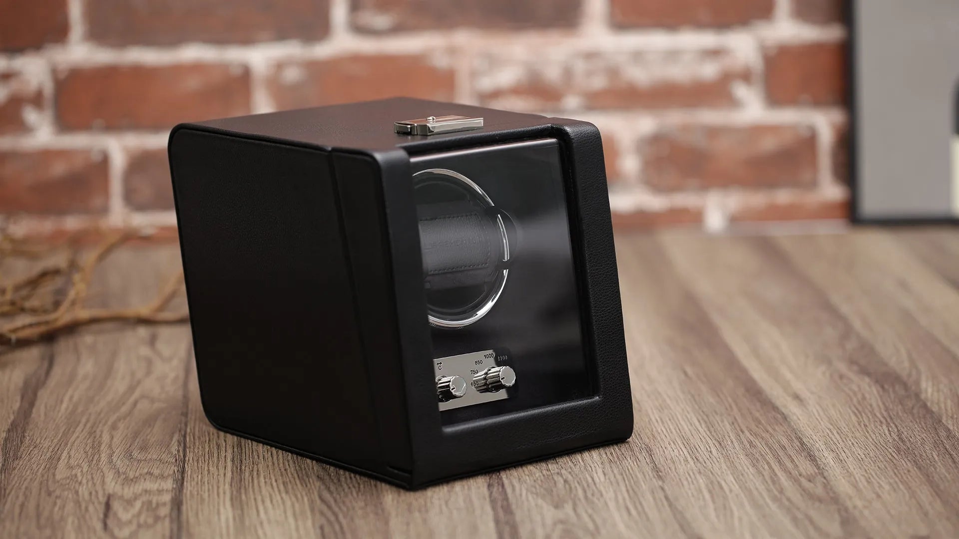 Cube Sofa – Noir Onyx